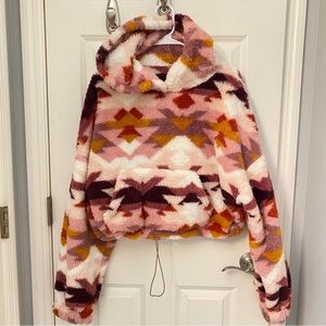 Areo Cropped Sherpa hoodie, sz XL, like new